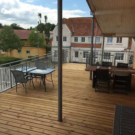 Klover Es Hotel Hellevad