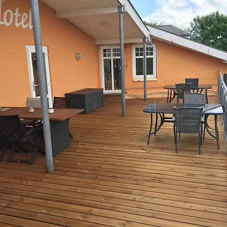 Klover Es 3* Hellevad