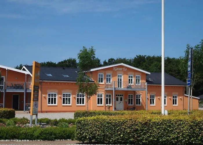 Klover Es 3* Hellevad