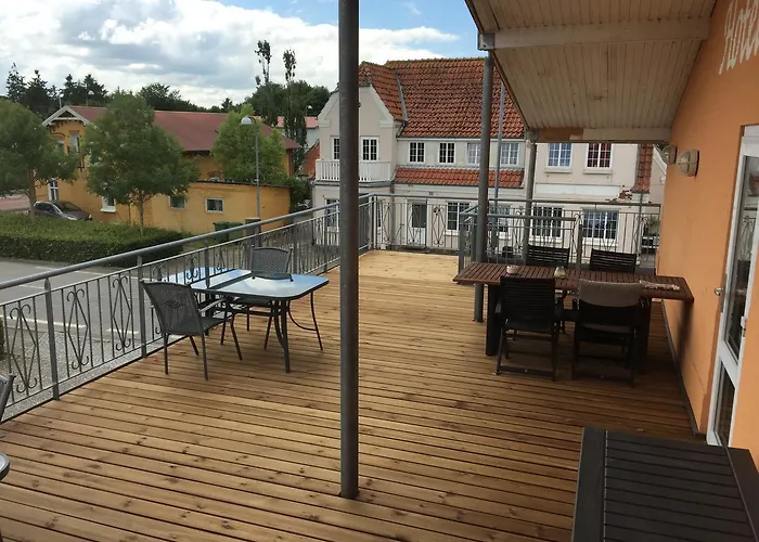 Klover Es Otel Hellevad