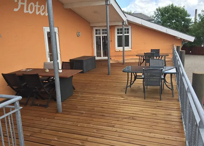 Klover Es 3* Hellevad